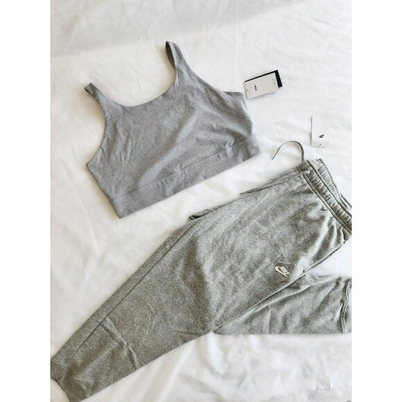 BUNDLE NIKE WOMEN'S PANTS + TOP JOGGERS / BRA GYM / SPORTSWEAR - Picture 3 of 12